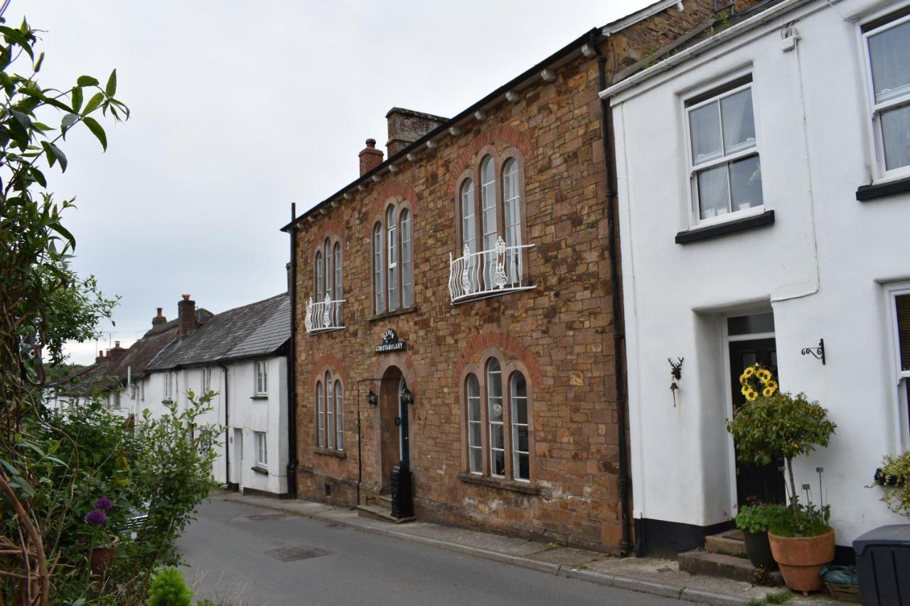 The Old Police Station Villa Hatherleigh Esterno foto